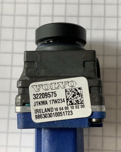 Volvo 32209575
