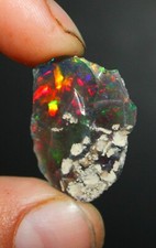 Schwarzer Opal grob AAA
