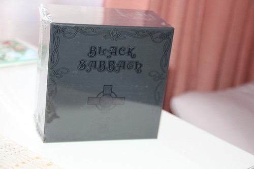 Black sabbath the complete - black,