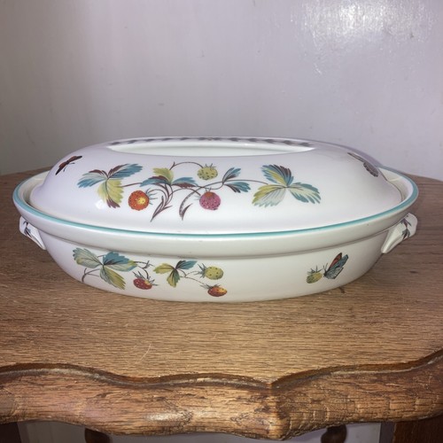 Royal worcester strawberry - royal,