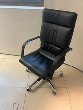 VITRA "BELLINI"  Chefsessel