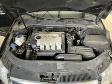 Motor VW Passat Variant (3C5, B6) 2.0 TDI 103kW 140PS BMP ohne Anbauteile 