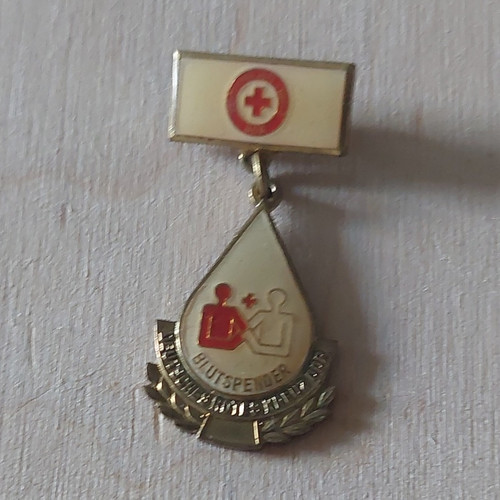 Anstecknadel abzeichen - anstecknadel,