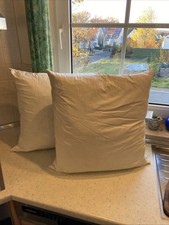 Federkissen Sofakissen 60x60cm Gänse-/Entenfedern Schwarzfischer 2 Stück wie NEU