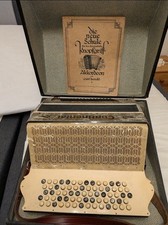 Akkordeon Continental Herfeld