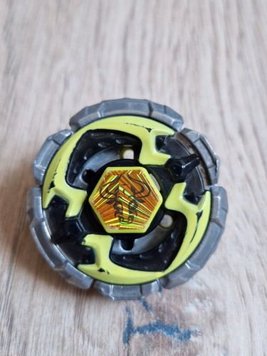 Beyblade fang ionis r145b - fang,