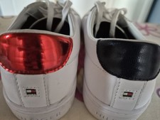 Tolle Damen Schuhe Sneakers Sportschuhe Gr.38 Tommy Hilfiger