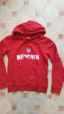 FC BAYERN MÜNCHEN Hoodi mit Kaputze, rot Shiluette München, 2 Taschen, Emblem