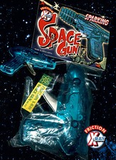 SPACE GUN 1970s JET RAY GUN SPARKING FRICTION POWERED FUNKENSPRÜHER SCIEFI X RAY