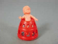 BABYS: Baby im Laufgestell