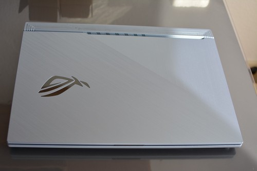 Asus rog strix scar iii - asus,