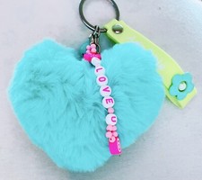 Grün Herz Bommel und Perlen