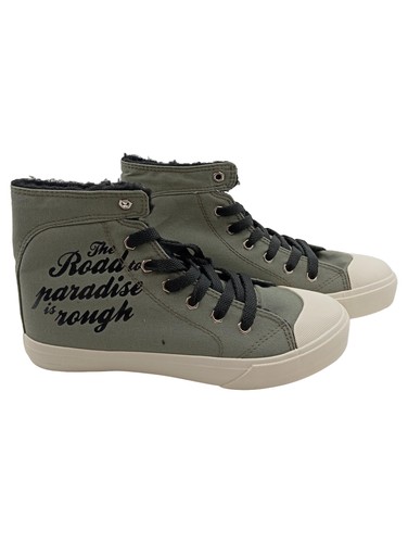 Rock rebel emp - by,