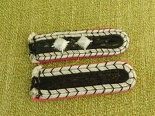 Paar Schulterklappen Feuerwehr !