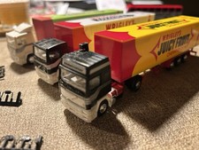 Albedo  Drei LKW Volvo „Wrigley‘s“