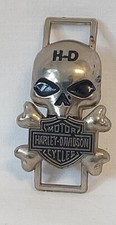 Harley Davidson H-D Motor Chrysler  Abzeichen Anhänger  Silber m.Schriftzug 