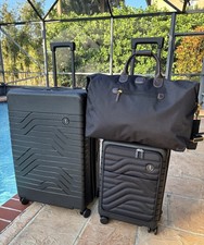 NWT Bric's 3 pc Black Ulisse