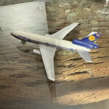 Schuco; # 335 792; Douglas DC