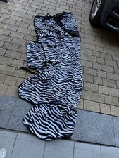 „Zebra“ Fliegendecke mit Halsteil, 145 cm, Polyester, Bauchgurt & Schweifriemen