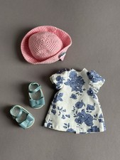 Schönen Puppen Kleidung Paola