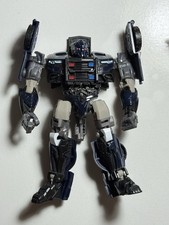Hasbro Transformers Last Knight Barricade Figure Deluxe Class