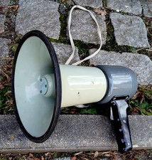 altes Megafon Megaphon Tonsil
