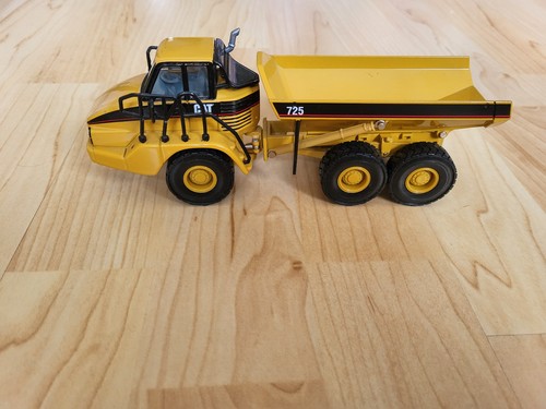 Caterpillar dumper 725 - dumper,