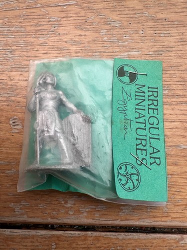 Irregular miniatures - irregular,