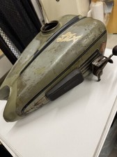 Victoria Lux (KR 20?) Tank mit Schaltkulisse und Kniepads Originalzustand