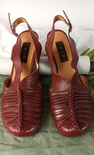 Everybody by B.Z. Moda