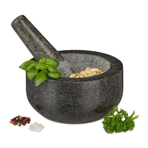 Mörser mit stößel