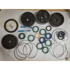 Enormes Set Originale Verschleißteile Für FESTO Zylinder DN-80-PPV D9 104 172