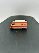Herpa 19222 Rettungswagen Mercedes Benz 207 D