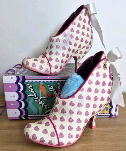 Irregular choice love all - irregular,