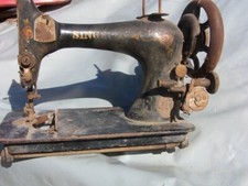 Singer Nähmaschine alt und im