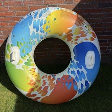 Aufblasbarer Schwimmring -