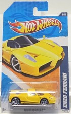 Hot Wheels 2011/116 - Nightburnerz 06/10 - Enzo Ferrari