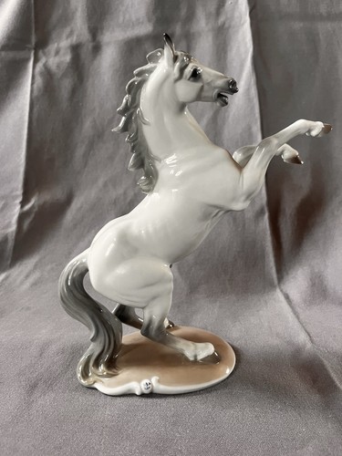 Nymphenburg figur steigendes - nymphenburg,