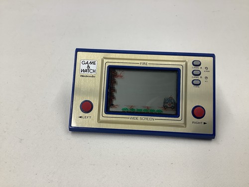 Nintendo game watch - game,