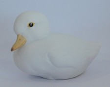 Kleine Porzellanfigur Ente AK