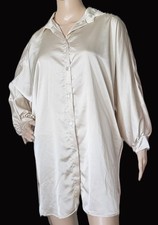 chic☆Glanz-Long-Bluse / Kleid in Satin-Optik+ kl. Kragen+Knöpfe + in Champagner