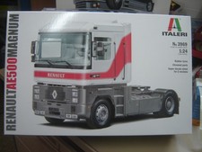 Italeri 1:24 3969 Renault