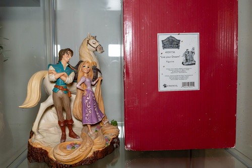 Disney traditions rapunzel - traditions,