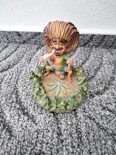 Aschenbecher mit rasta figur - aschenbecher, rasta-figur