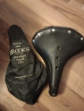Brooks  Fahrradsattel - Schwarz mit Regenschutz org. Brooks 