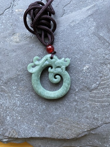 Halskette mit jade - jade, anhänger