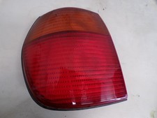 Rückleuchte Nissan Primera P11 Traveller Kombi Rücklicht Links Außen *F85083*