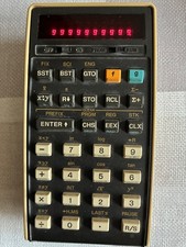 Taschenrechner HP 25 mit Ladegerät und Tasche