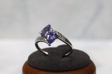 Bypass-Ring 9 kt Weißgold