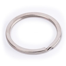 Flacher Schlüsselring aus